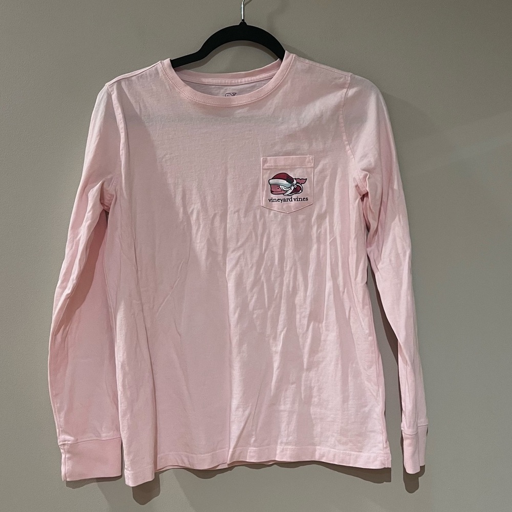 Vineyard Vines Pink Christmas Whale Print Long Sleeve Top